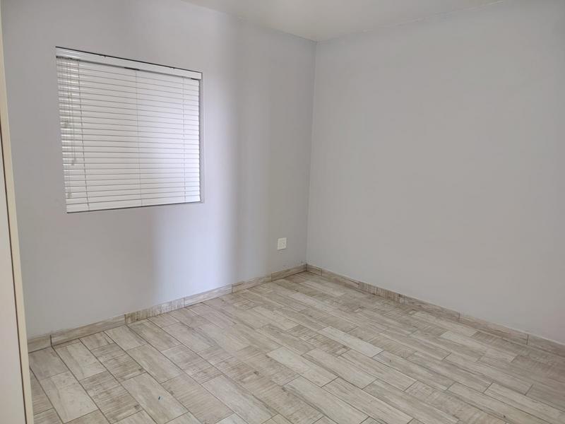 To Let 3 Bedroom Property for Rent in Island View Western Cape